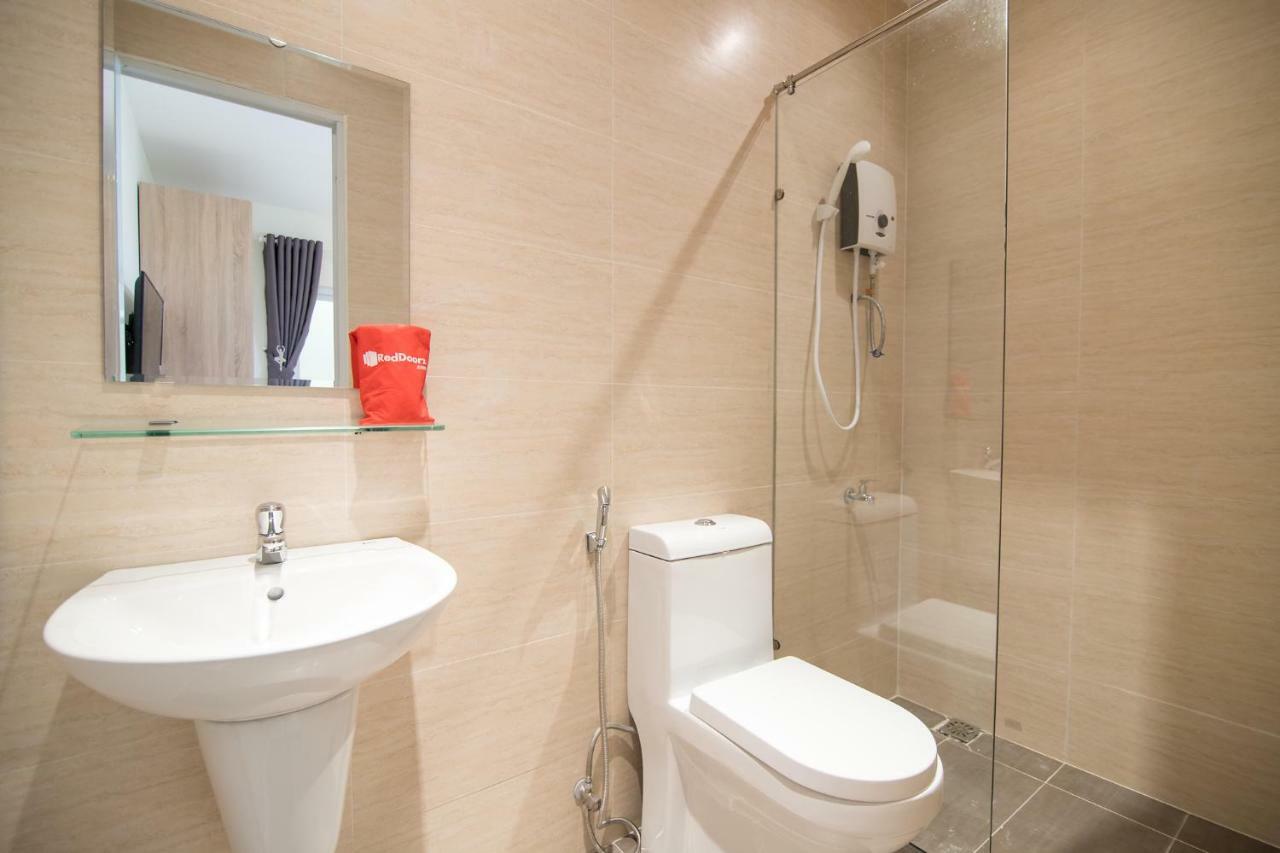 Reddoorz Near Xo Viet Nghe Tinh Street Hotel Ho Chi Minh City Exterior photo